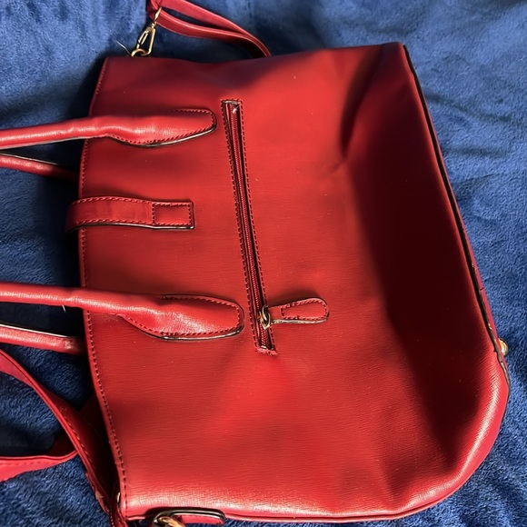 DAVID JONES PARIS LEATHER TOTE IN BURGUNDY Medium - Picture 12 of 16